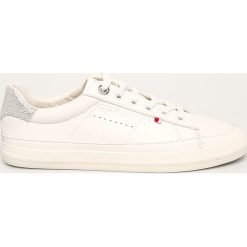 S. Oliver - Buty. Białe buty sportowe damskie S.Oliver, bez wzorów, z gumy, sportowe. W wyprzedaży za 149,90 zł.
