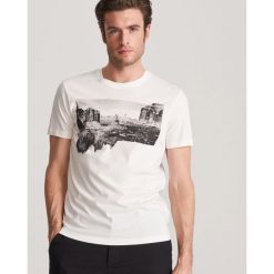 T-shirt z grafiką - Kremowy. Białe t-shirty męskie Reserved, s. Za 49,99 zł.
