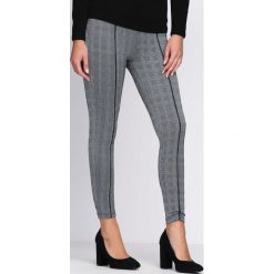 Ciemnoszare Legginsy Indecisive. Czarne legginsy marki Born2be, l. Za 44,99 zł.