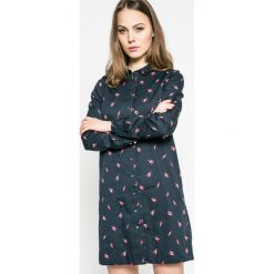 Tommy Hilfiger - Sukienka Jannie. Szare długie sukienki marki TOMMY HILFIGER, na co dzień, z bawełny, casualowe, z długim rękawem, proste. W wyprzedaży za 399,90 zł.
