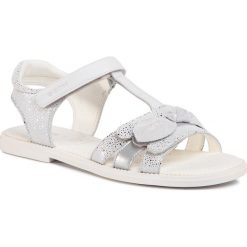 Sandały GEOX - J S.Karly G.G J0235G 007BC C1000 D White. Szare sandały dziewczęce Geox, z zamszu, bez zapięcia. Za 309,00 zł.