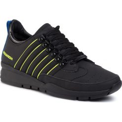 Sneakersy DSQUARED2 - Lace-Up Low Top Sneakers SNM0101 30802073 M778 Nero/Giallo/Fluo. Czarne sneakersy męskie Dsquared2, na co dzień, bez wzorów, ze skóry ekologicznej, eleganckie, bez zapięcia. W wyprzedaży za 1389,00 zł.