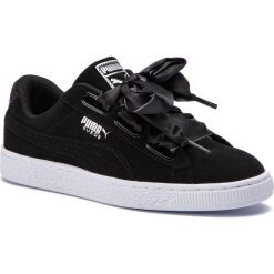 Sneakersy PUMA - Suede Heart Galaxy 369232 03 Puma Black/Puma Silver. Czarne półbuty damskie Puma, na co dzień, bez wzorów, ze skóry, bez obcasa, na płaskiej podeszwie, bez zapięcia. W wyprzedaży za 229,99 zł.