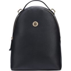 Tommy Hilfiger Charming Tommy Plecak Czarny. Czarne plecaki damskie TOMMY HILFIGER, w paski, z materiału. Za 686,95 zł.