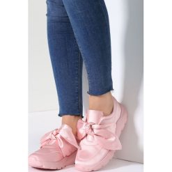 Różowe Sneakersy Suprising Winky. Różowe sneakersy damskie vices. Za 39,99 zł.