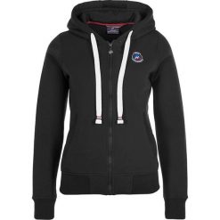 Bluza w kolorze czarnym. Czarne bluzy damskie Peak Mountain, bez wzorów, bez rękawów, bez kaptura. W wyprzedaży za 107,95 zł.
