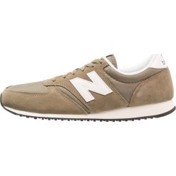 New Balance U420 Tenisówki i Trampki green. Zielone tenisówki damskie marki New Balance, ze skóry. W wyprzedaży za 341,10 zł.