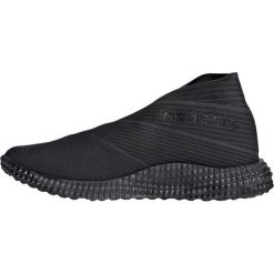 Buty piłkarskie adidas Nemeziz 19.1 Tr M F34733. Czarne buty sportowe męskie Adidas, z materiału, bez zapięcia, do piłki nożnej. W wyprzedaży za 509,00 zł.