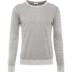 Swetry klasyczne męskie: CLOSED BASIC JUMPER Sweter grau