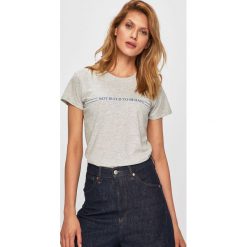 Review - Top. Szare bluzki damskie Review, s, z nadrukiem, z bawełny, z okrągłym kołnierzem. W wyprzedaży za 29,90 zł.