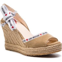 Espadryle LOVE MOSCHINO - JA1633AI07JF0105 Sabbia. Brązowe espadryle damskie Love Moschino, bez wzorów, ze skóry, bez obcasa, na obcasie. W wyprzedaży za 559,00 zł.