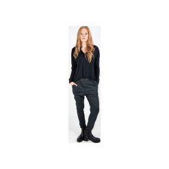 Spodnie z wysokim stanem: Spodnie damskie w kratkę zieloną MIA PANTS