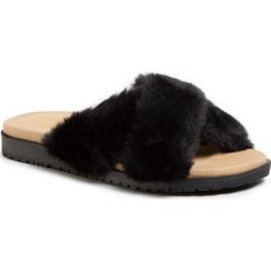 Klapki EMU AUSTRALIA - Mareeba Teens T11800 Black. Czarne klapki damskie EMU Australia, bez wzorów, z tworzywa sztucznego, bez obcasa. Za 219,00 zł.
