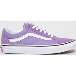 Vans - Tenisówki. Trampki i tenisówki damskie Vans. W wyprzedaży za 279,90 zł.