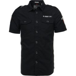 Superdry ARMY CORPS LITE Koszula black. Niebieskie koszule męskie marki Polo Ralph Lauren, m, z bawełny, polo. Za 389,00 zł.