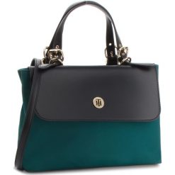 Torebki klasyczne damskie: Torebka TOMMY HILFIGER - Dressy Nylon Med Sat AW0AW05827 902