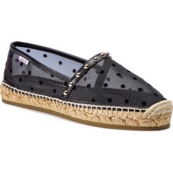 Espadryle RED VALENTINO - RQ0S0C32 Nero 0NO. Czarne espadryle damskie Red Valentino, bez wzorów, ze skóry, bez obcasa, na płaskiej podeszwie. W wyprzedaży za 749,00 zł.