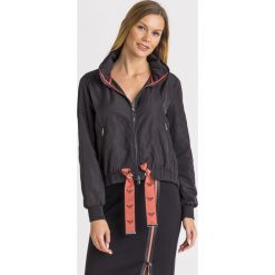 KURTKA Emporio Armani. Czarne kurtki damskie Emporio Armani, m, bez wzorów, z gumy. Za 785,40 zł.