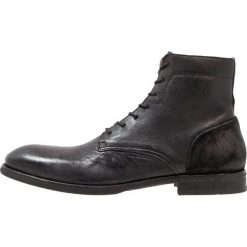 Buty zimowe męskie: H by Hudson YOAKLEY Botki sznurowane black