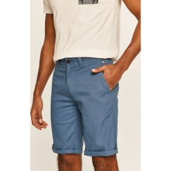 Tommy Jeans - Szorty. Spodenki i szorty męskie Tommy Jeans, m, bez wzorów, z elastanu, casualowe. W wyprzedaży za 249,90 zł.