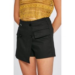 Answear - Szorty Stripes Vibes. Brązowe szorty damskie ANSWEAR, z bawełny, casualowe. W wyprzedaży za 49,90 zł.