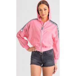Kurtka Armani exchange. Różowe kurtki damskie Armani Exchange, xl, bez wzorów, bez kaptura. Za 839,00 zł.