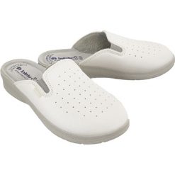 INBLU 50-34 bianco, klapki damskie. Klapki damskie Inblu, bez wzorów, bez obcasa. Za 53,00 zł.