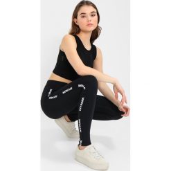 Topy sportowe damskie: Ivy Park Top black