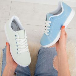 Buty zmieniające kolor N/M SN-230 Niebieskie UV. Niebieskie buty sportowe damskie N/M, bez wzorów, z tkaniny, klasyczne. Za 89,00 zł.