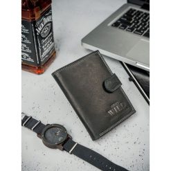 Ekskluzywny skórzany męski portfel skóra naturalna. Portfele męskie ALWAYS WILD, bez wzorów, ze skóry. Za 49,00 zł.