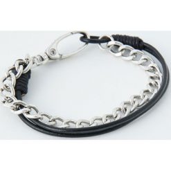 Bransoletka z łańcuchem. Bransoletki męskie Pull&Bear. Za 24,90 zł.