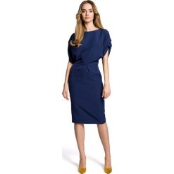 Granatowa Koktajlowa Sukienka Typu Kimono z Zakładkami. Niebieskie sukienki damskie marki Molly.pl, na co dzień, s, z aplikacjami, biznesowe, bez kołnierzyka, bez rękawów, proste. Za 119,90 zł.