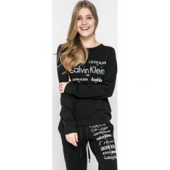 Calvin Klein Underwear - Bluza piżamowa. Czarne piżamy damskie marki Calvin Klein Underwear, l, z nadrukiem, z bawełny. W wyprzedaży za 159,90 zł.