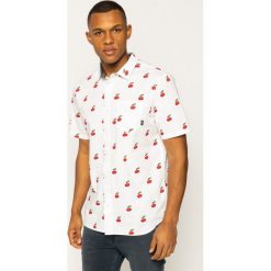 Koszula Vans Cherries VN0A49PKWHT1. Białe koszule męskie Vans, s, bez wzorów, z bawełny, casualowe, bez kołnierzyka, bez rękawów. W wyprzedaży za 179,00 zł.