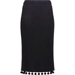 Club Monaco Spódnica ołówkowa black. Czarne spódniczki ołówkowe marki Club Monaco, z poliesteru. W wyprzedaży za 429,50 zł.