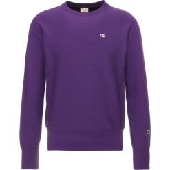 Champion Reverse Weave CREWNECK Bluza purple. Fioletowe kardigany męskie marki Champion Reverse Weave, m, z bawełny. Za 379,00 zł.
