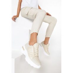 Beżowe Sneakersy Hyneh. Brązowe buty sportowe damskie Born2be, z dresówki. Za 109,99 zł.