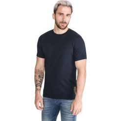 Scotch & Soda Koszulka Niebieski. Niebieskie podkoszulki męskie Scotch & Soda, l, bez wzorów, z bawełny, bez kołnierzyka, z krótkim rękawem, krótkie. Za 133,95 zł.