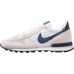 Nike Sportswear INTERNATIONALIST Sneakersy niskie summit white/obsidian/white/new slate. Białe trampki męskie Nike Sportswear, bez zapięcia. Za 379,00 zł.