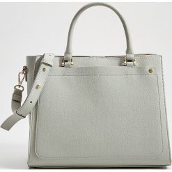 Torebka tote bag z odpinanym paskiem - Niebieski. Niebieskie torebki klasyczne damskie Mohito, bez wzorów, bez dodatków. Za 139,99 zł.