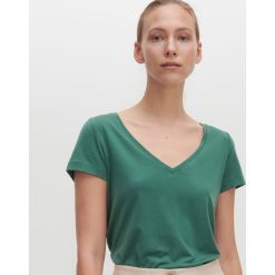 T-shirt z lyocellu - Zielony. Zielone t-shirty damskie Reserved, s, bez wzorów, z lyocellu, bez kołnierzyka. Za 49,99 zł.