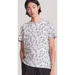 T-shirt z motywem roślinnym - Kremowy. Białe t-shirty męskie Reserved, s, bez wzorów, bez kołnierzyka. Za 49,99 zł.