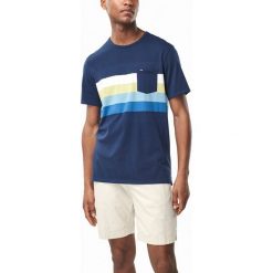 O'Neill Horizon Koszulka Niebieski. Niebieskie podkoszulki męskie O'Neill, s, w paski, z bawełny, bez kołnierzyka, krótkie. Za 102,95 zł.