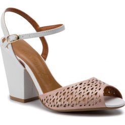 Sandały LORETTA VITALE - 50964 Atanado Nude. Brązowe klapki damskie marki Loretta Vitale, bez wzorów, ze skóry, bez obcasa, na obcasie. Za 309,00 zł.