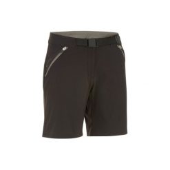 Spodenki turystyczne MH500 damskie. Czarne bermudy damskie QUECHUA, z elastanu. Za 69,99 zł.