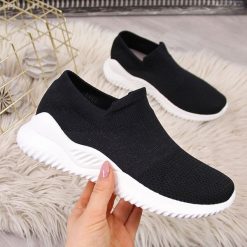 Buty sportowe damskie wysoka podeszwa czarne McKeylor - czarny. Czarne buty sportowe damskie McKeylor, bez wzorów, sportowe. Za 50,00 zł.