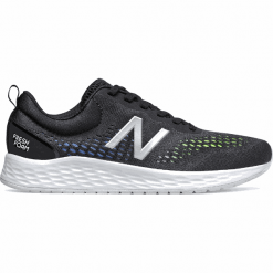 New Balance Fresh Foam Arishi v3 - WARISRM3. Pomarańczowe buty sportowe damskie New Balance, bez wzorów, z gumy, tenisowe. Za 299,99 zł.