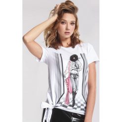 Biały T-shirt Go Astray. Białe t-shirty damskie marki other, s, z nadrukiem, z dzianiny, z okrągłym kołnierzem. Za 69,99 zł.
