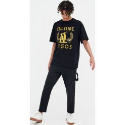 Koszulka Migos z tygrysem „Culture”. Czarne koszulki męskie Pull&Bear, m, bez wzorów, bez kołnierzyka, z krótkim rękawem, krótkie. Za 69,90 zł.
