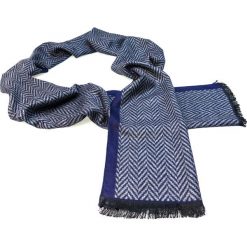 Granatowo-szary szalik męski w jodełkę R20. Szare szaliki męskie Modini Moda Męska, bez wzorów. Za 55,01 zł.